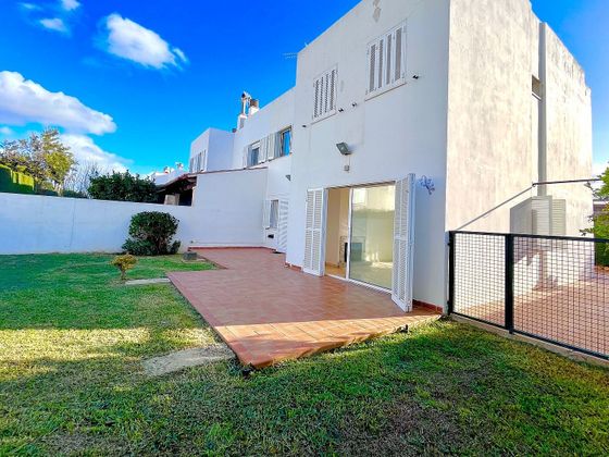 Foto 2 de Casa en lloguer a S'Arenal-Son Verí de 4 habitacions amb terrassa i aire acondicionat