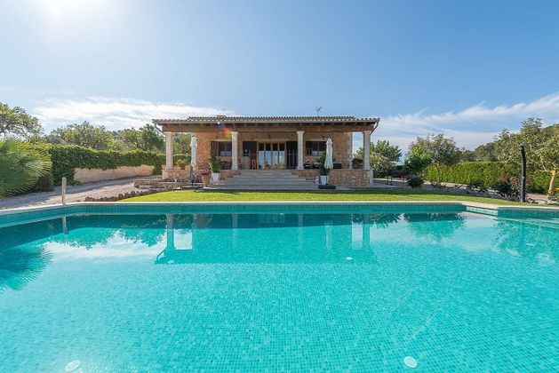 Foto 1 de Casa rural en venta en Sineu de 4 habitaciones con terraza y piscina