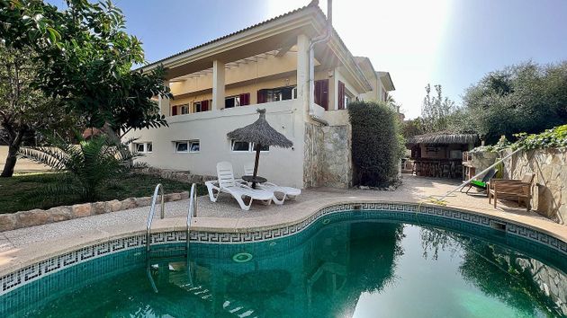 Foto 1 de Chalet en alquiler en Badia Blava-Badia Gran-Tolleric de 4 habitaciones con terraza y piscina