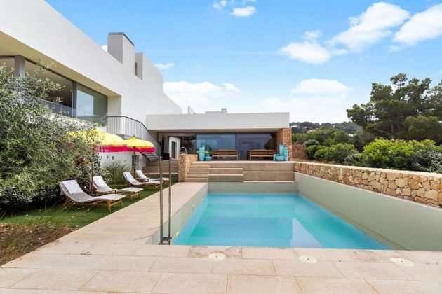 Foto 2 de Chalet en venta en Cala Vedella - Cala Tarida - Cala Conta de 4 habitaciones con terraza y piscina