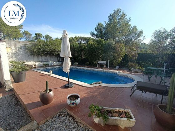 Foto 1 de Venta de casa rural en Mas Mestre de 4 habitaciones con terraza y piscina