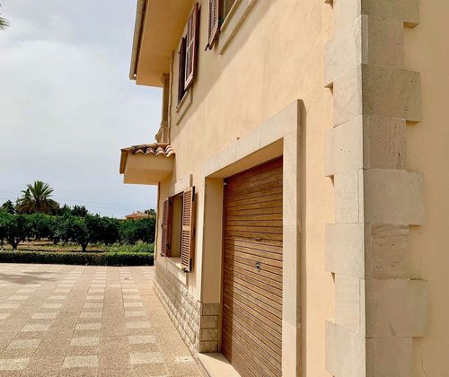 Foto 2 de Casa en venta en Establiments - Son Espanyol - Son Sardina de 5 habitaciones con terraza y piscina