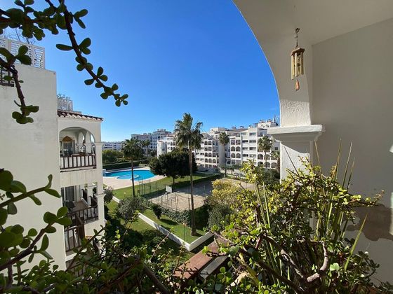 Foto 1 de Àtic en venda a Marina Botafoc - Platja de Talamanca de 4 habitacions amb piscina i jardí