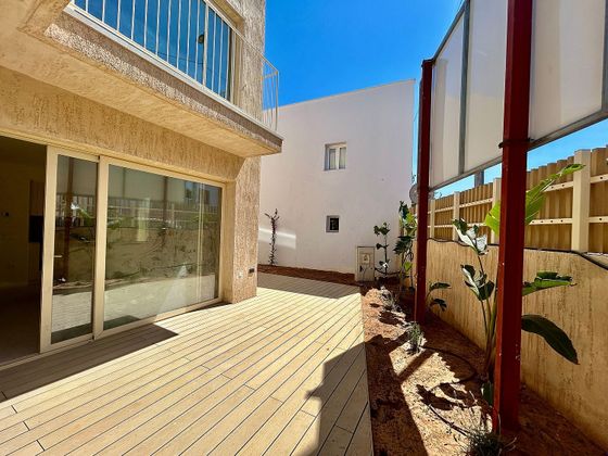 Foto 1 de Àtic en venda a calle Isidoro Macabich de 1 habitació amb terrassa i piscina