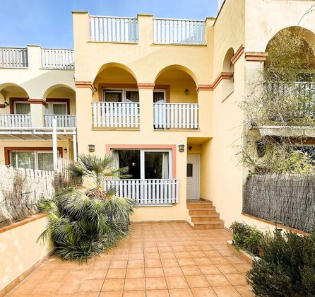 Foto 1 de Casa adosada en venta en Sant Antoni de Portmany de 4 habitaciones con terraza y garaje