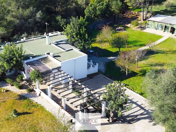 Foto 1 de Casa rural en venda a Calvià de 4 habitacions amb terrassa i piscina