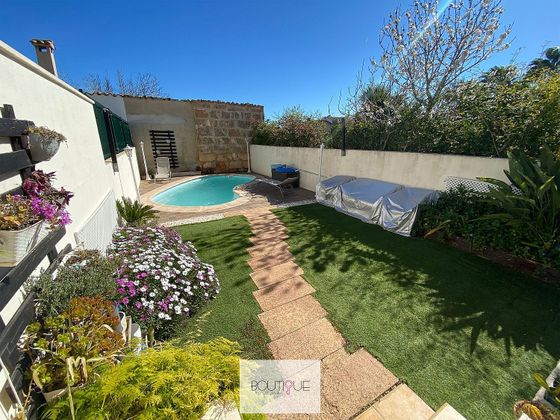 Foto 2 de Casa adossada en venda a Algaida de 4 habitacions amb terrassa i piscina