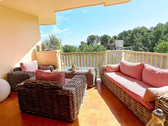 Foto 2 de Pis en venda a Cala Vinyes de 3 habitacions amb terrassa i piscina