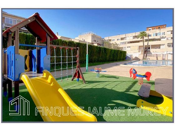 Foto 1 de Pis en venda a calle Pintor Sorolla de 3 habitacions amb piscina i garatge