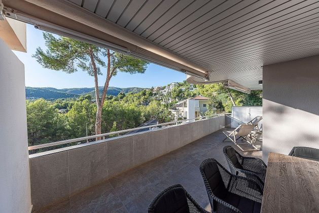 Foto 2 de Piso en venta en Cas Catala - Illetes de 3 habitaciones con terraza y piscina