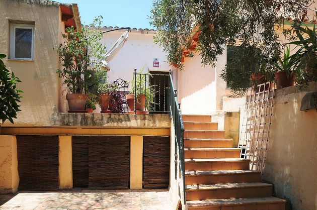 Foto 2 de Xalet en venda a El Terreno de 3 habitacions amb terrassa i jardí
