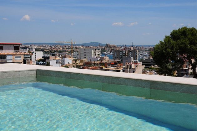 Foto 1 de Xalet en venda a calle Dos de Maig de 5 habitacions amb terrassa i piscina