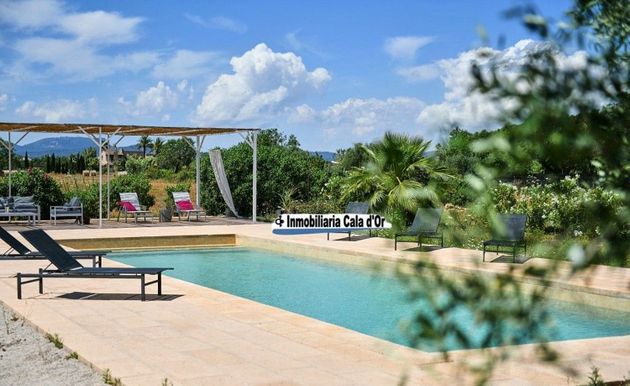 Foto 2 de Casa rural en venda a Campos de 5 habitacions amb piscina i jardí