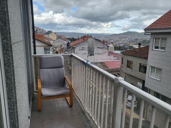Foto 1 de Pis en venda a San Cibrao das Viñas de 3 habitacions amb garatge i balcó