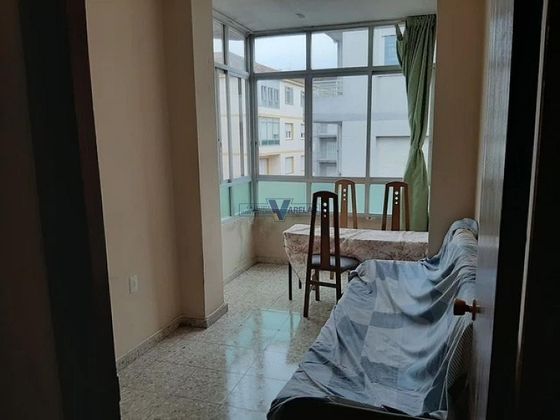 Foto 2 de Venta de piso en Mariñamansa de 2 habitaciones con balcón y calefacción