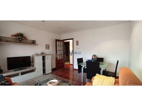 Foto 2 de Pis en venda a Vistahermosa de 2 habitacions amb garatge i balcó