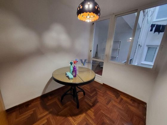 Foto 2 de Pis en lloguer a Centro - Ourense de 4 habitacions amb terrassa i calefacció