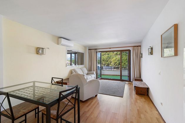 Foto 2 de Piso en venta en Santa Ponça de 2 habitaciones con garaje y balcón