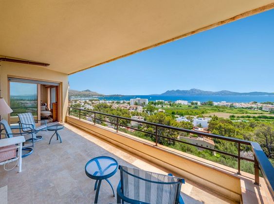 Foto 1 de Àtic en venda a Port de Pollença de 4 habitacions amb terrassa i piscina