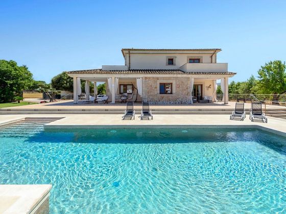Foto 1 de Casa rural en venda a Ciutat d'Alcúdia de 5 habitacions amb terrassa i piscina