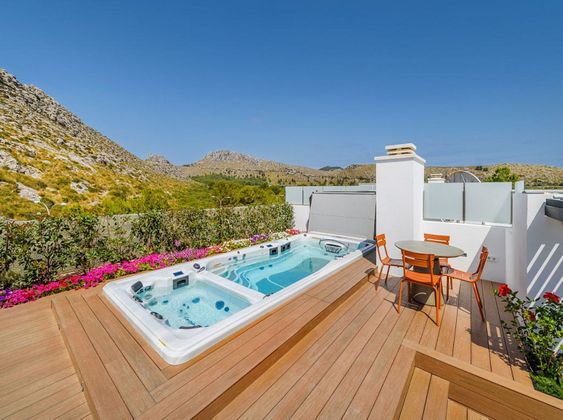 Foto 2 de Àtic en venda a Port de Pollença de 5 habitacions amb terrassa i piscina