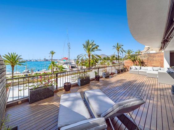 Foto 1 de Pis en venda a Port d'Alcúdia - Platja d'Alcúdia de 4 habitacions amb terrassa i aire acondicionat