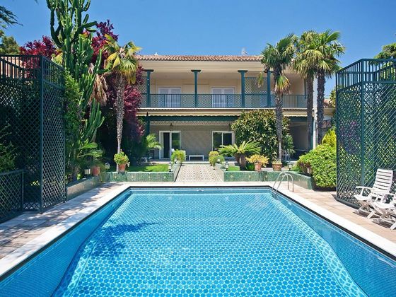 Foto 1 de Chalet en venta en Son Vida de 10 habitaciones con terraza y piscina