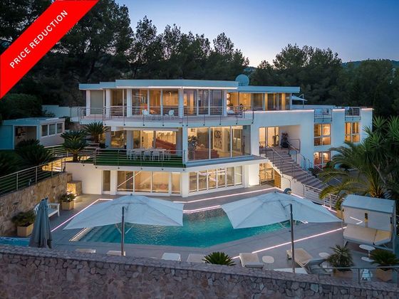 Foto 1 de Chalet en venta en Son Vida de 6 habitaciones con terraza y piscina