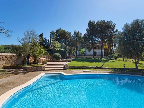 Foto 2 de Venta de casa rural en La Seu - Cort - Monti-sión de 5 habitaciones con terraza y piscina