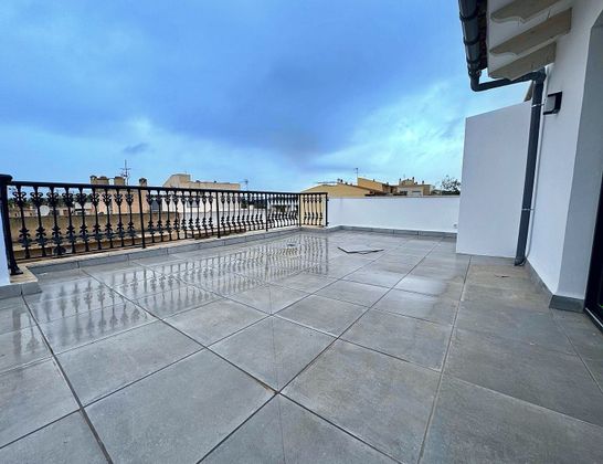 Foto 2 de Àtic en lloguer a calle Del Puig D'alanar de 2 habitacions amb terrassa i balcó