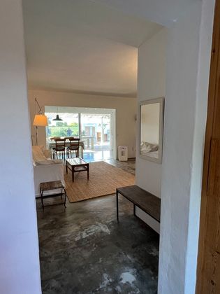 Foto 2 de Xalet en venda a calle De Can Riera I de 5 habitacions amb terrassa i piscina