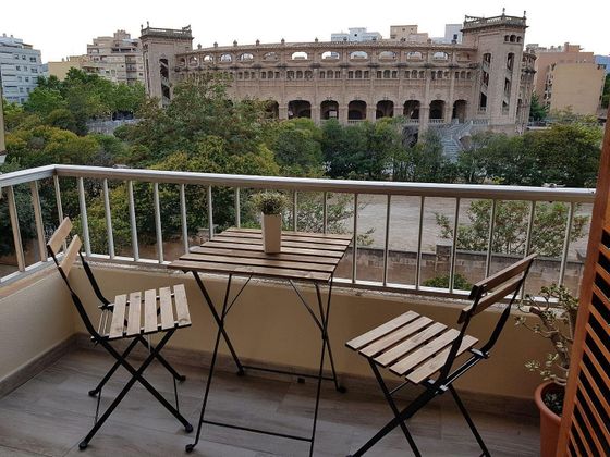 Foto 1 de Pis en venda a Plaça de Toros de 3 habitacions amb balcó i aire acondicionat