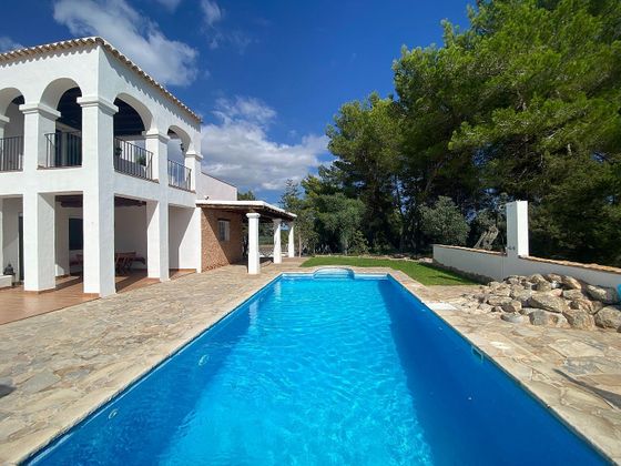 Foto 1 de Chalet en alquiler en Sant Antoni de Portmany de 5 habitaciones con terraza y piscina