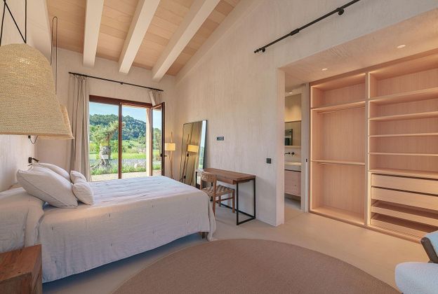 Foto 1 de Casa en venda a Manacor Centro de 4 habitacions amb terrassa i piscina