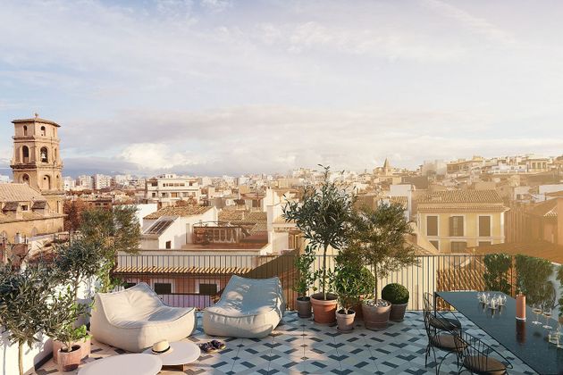 Foto 2 de Àtic en venda a Mercat  - La Missió - Plaça dels Patins de 2 habitacions amb terrassa i piscina