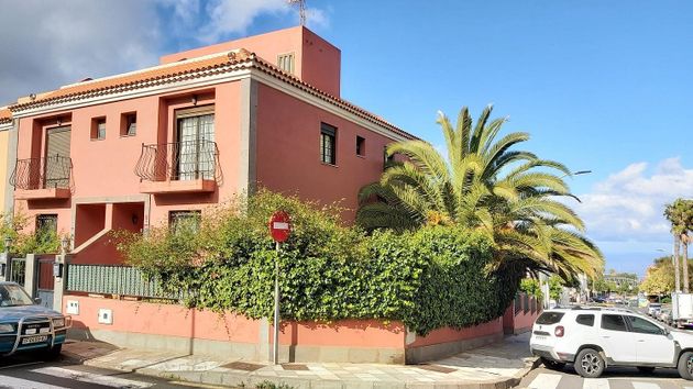 Foto 1 de Casa en venda a Taco - Los Baldíos - Geneto - Guajara - Chumbreras de 3 habitacions amb terrassa i garatge