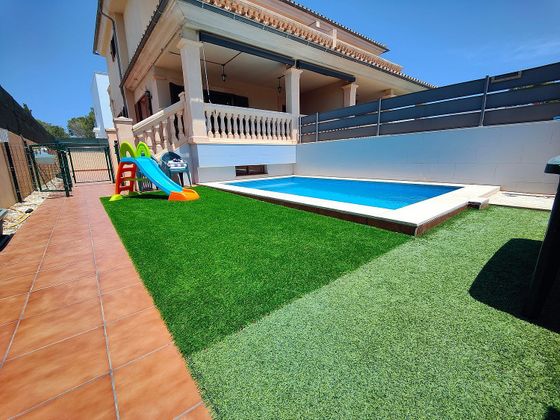 Foto 1 de Casa en venda a Sa Cabaneta - Son Ametller de 4 habitacions amb terrassa i piscina