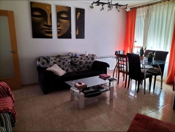 Foto 1 de Pis en venda a Santovenia de Pisuerga de 3 habitacions amb garatge i calefacció