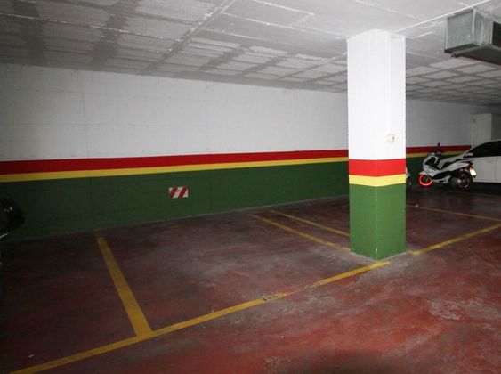 Foto 1 de Venta de garaje en Centro Ciudad de 20 m²