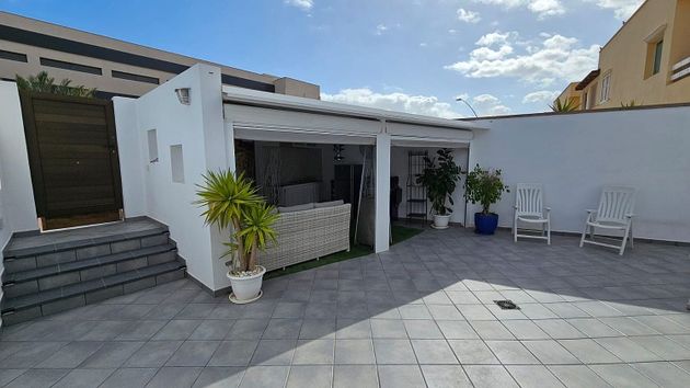 Foto 1 de Casa en venda a Pájara de 3 habitacions amb terrassa