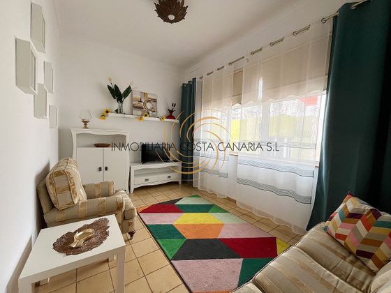 Foto 2 de Piso en alquiler en Alcaravaneras de 1 habitación con terraza y muebles