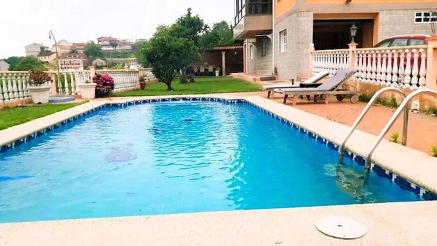 Foto 1 de Xalet en venda a calle Casaldorado de 4 habitacions amb terrassa i piscina