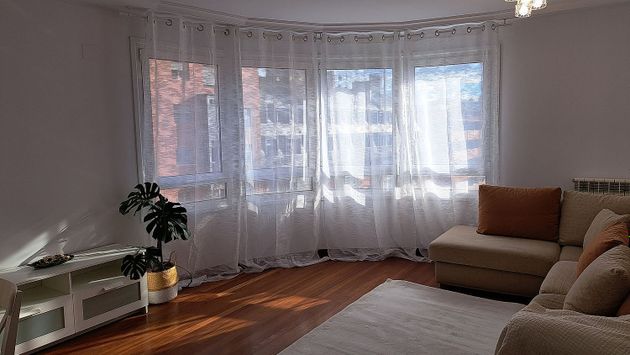 Foto 2 de Pis en venda a Miribilla de 3 habitacions amb terrassa i garatge