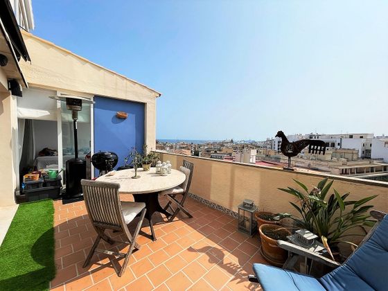 Foto 1 de Pis en venda a Mercat  - La Missió - Plaça dels Patins de 2 habitacions amb terrassa i garatge