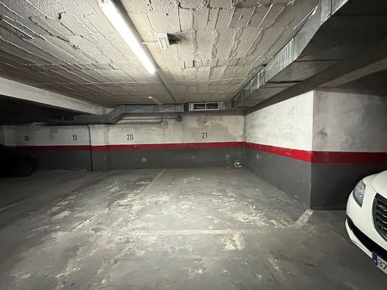 Foto 2 de Venta de garaje en Mercat  - La Missió - Plaça dels Patins de 13 m²