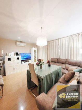 Foto 2 de Piso en alquiler en Viñuela - Rescatado de 2 habitaciones con terraza y muebles