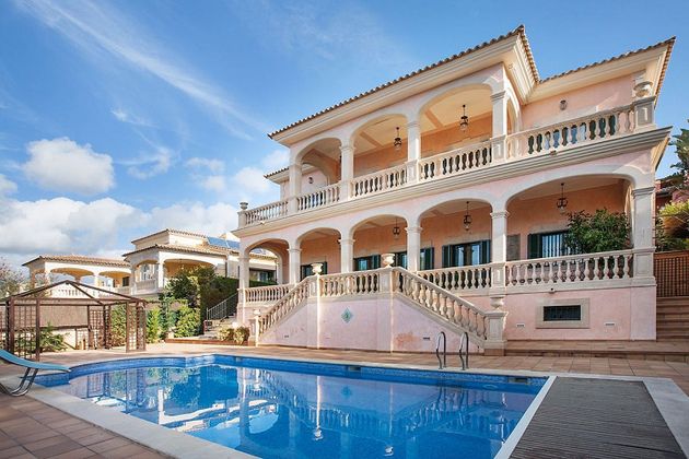 Foto 1 de Xalet en venda a S'Arenal-Son Verí de 6 habitacions amb terrassa i piscina