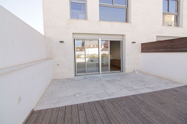 Foto 2 de Venta de casa en El Molinar - Can Pere Antoni de 3 habitaciones con terraza y piscina