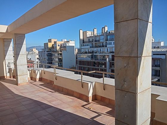 Foto 1 de Alquiler de oficina en Mercat  - La Missió - Plaça dels Patins con terraza