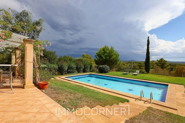 Foto 2 de Chalet en venta en Sant Jordi - Son Ferriol de 4 habitaciones con terraza y piscina